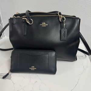 Coach Black Leather Shoulder Bag and Wallet